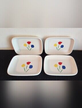 4 Vintage Ceramic Snack Plates Trays - Set Retro Flowers Pfaltzgraff Glazed